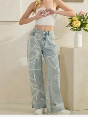 340 Oli & Hali Light Blue Heart Patch Boyfriend Jeans